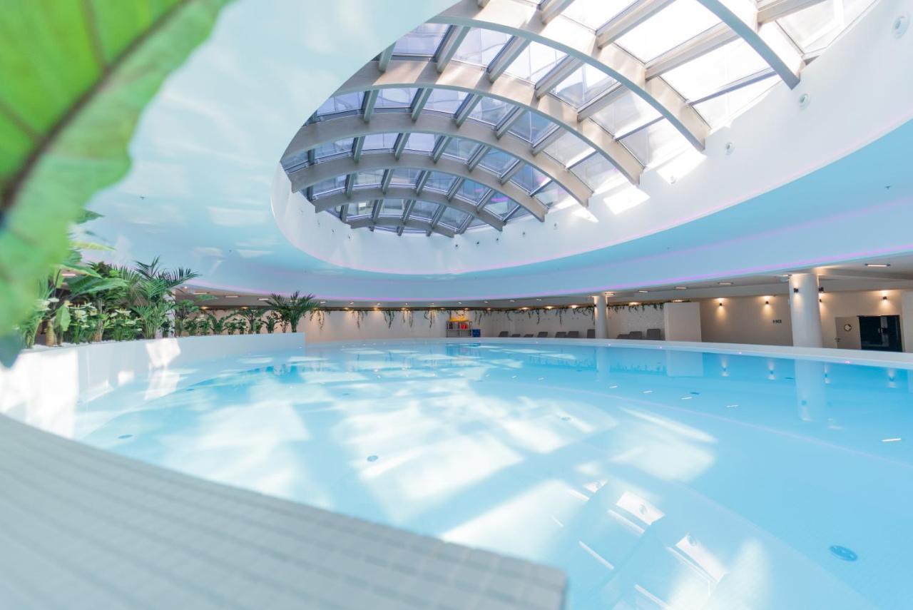 Hanza Tower De Lux Apartament シュチェチン エクステリア 写真