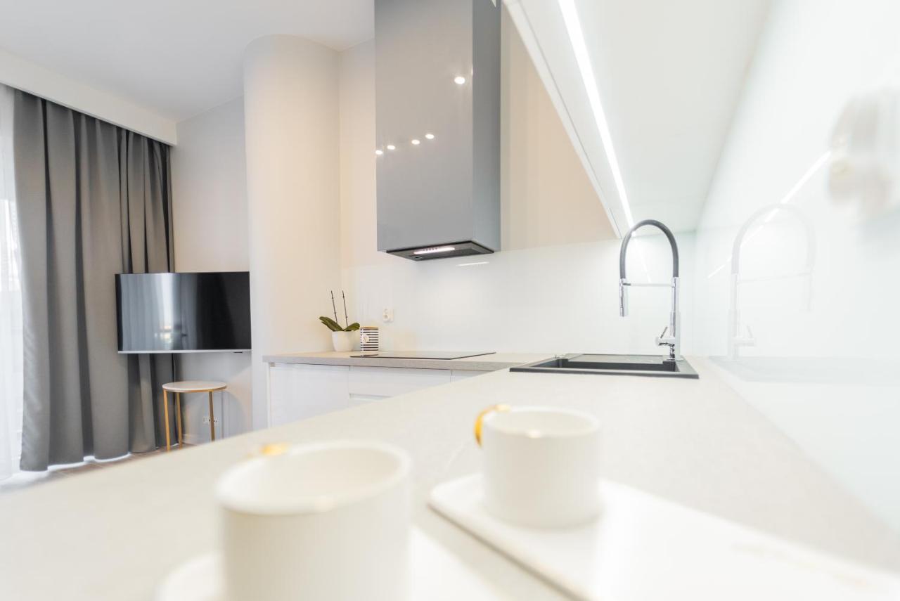 Hanza Tower De Lux Apartament シュチェチン エクステリア 写真